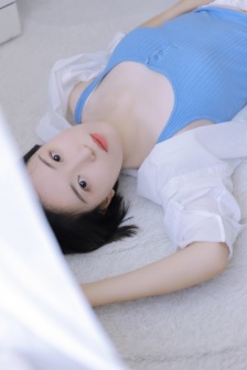 八月薰